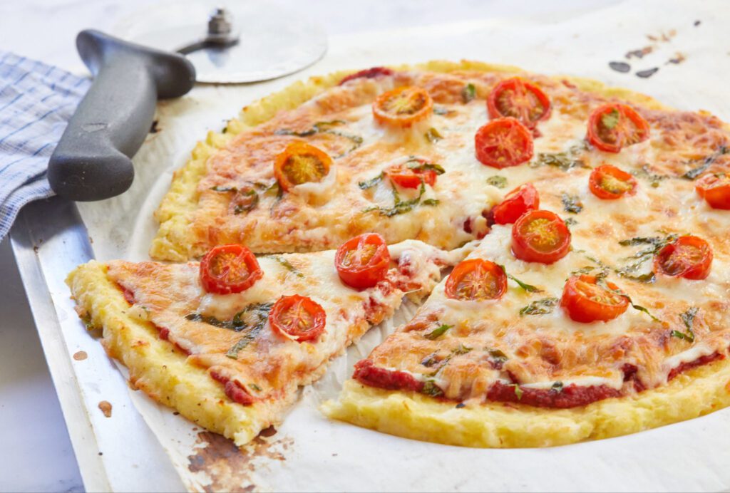 receta de pizza sin gluten con base de coliflor